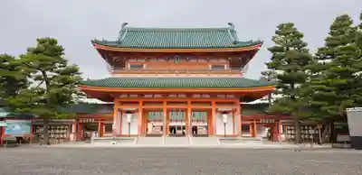 平安神宮の山門・神門