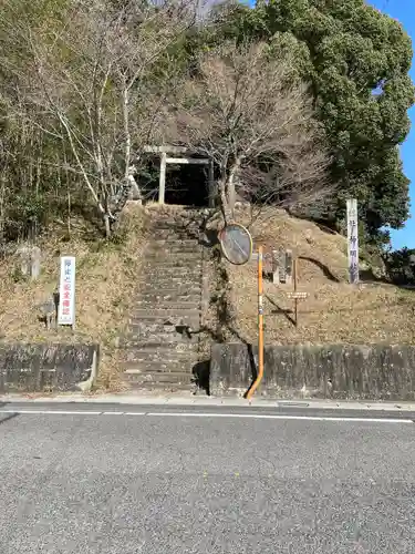 神明神社の鳥居