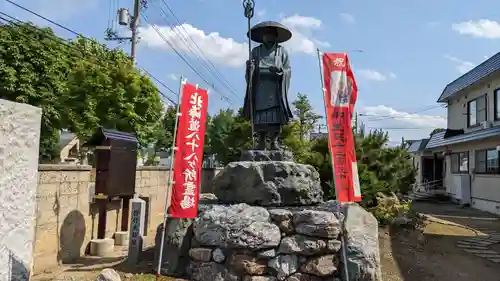 大阿寺の像