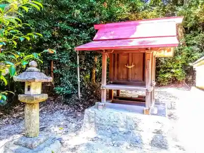 子安神社(木ノ山子安神社)の末社・摂社