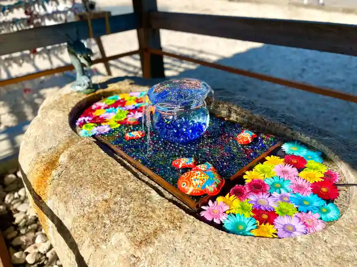 金井神社の手水舎