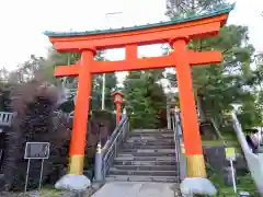 穴八幡宮の鳥居