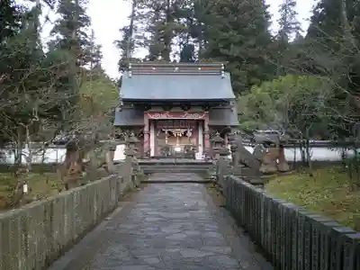 宇奈岐日女神社の本殿・本堂
