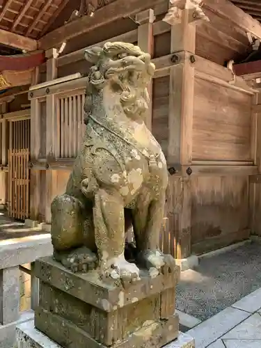 彌彦神社の狛犬