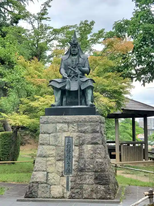 上杉神社(山形県)
