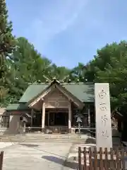 白石神社の本殿