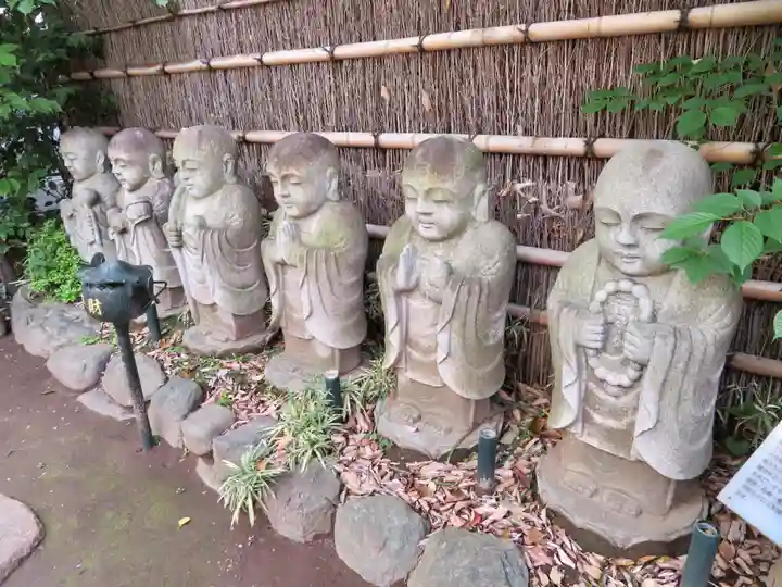 正寶院(飛不動尊)の地蔵