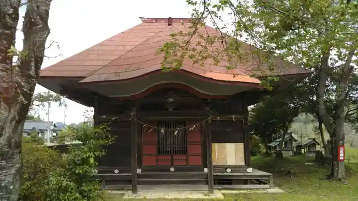 鹿島神社の本殿・本堂