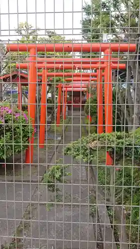 稲荷神社の鳥居