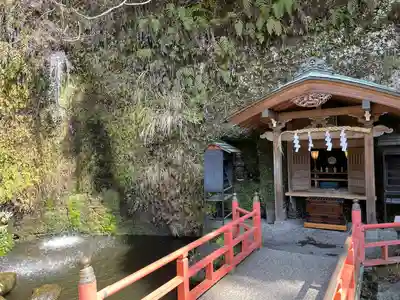 銭洗弁財天宇賀福神社(神奈川県)