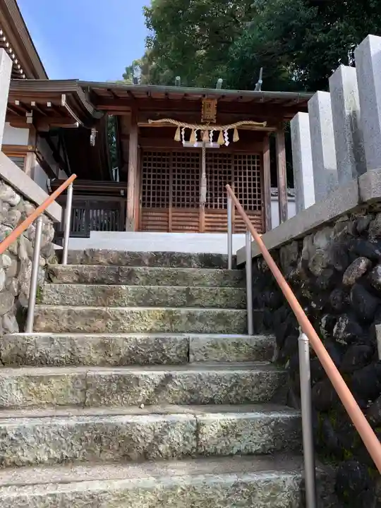 狭山神社の本殿・本堂