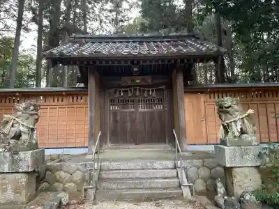 多奈閇神社の{uncategorized: "未分類", other: "その他", undefined: "問題あり", building: "その他建物", grave: "お墓", sacred_gate: "鳥居", guardian: "狛犬", statue: "像", buddha: "仏像", history: "歴史", nature: "自然", garden: "庭園", animal: "動物", pagoda: "塔", temizu: "手水舎", mountain_gate: "山門・神門", sanctuary: "本殿・本堂", subordinate: "末社・摂社", art: "芸術", scenery: "景色", jizo: "地蔵", ema: "絵馬", goshuin: "御朱印", omikuji: "おみくじ", items: "授与品その他", amulet: "お守り", goshuincho: "御朱印帳", eats: "食事", festival: "お祭り", votive_dance: "神楽", shichigosan: "七五三参", wedding: "結婚式", experience: "体験その他", initially: "初詣", around: "周辺", anti_infection: "感染症対策"}