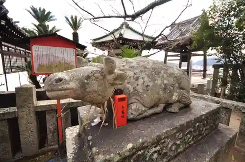 御袖天満宮の像