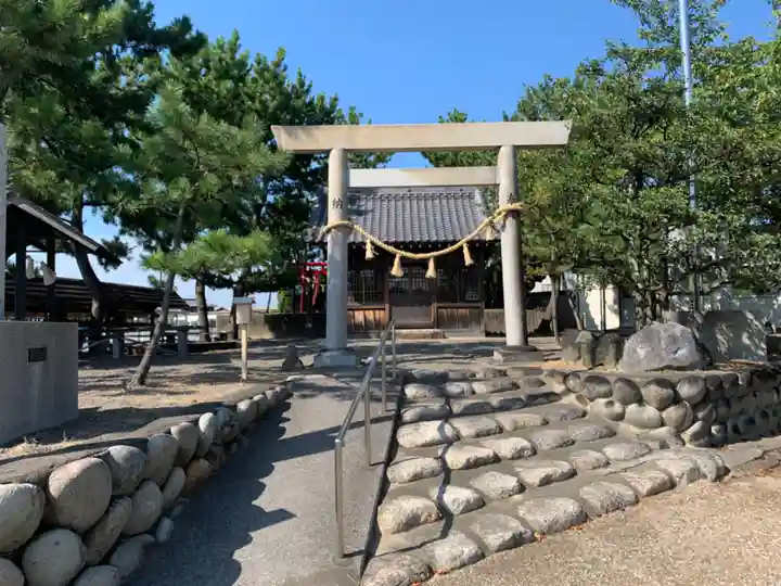日神神社の鳥居