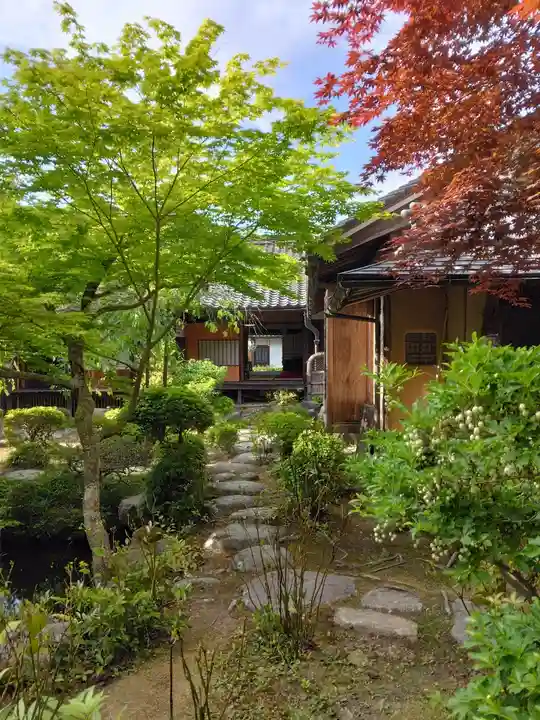 當麻寺中之坊のその他建物