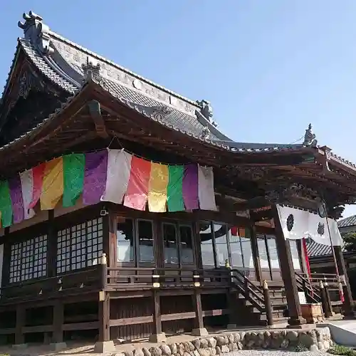 埼玉厄除け開運大師・龍泉寺（切り絵御朱印発祥の寺）の本殿