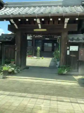 西本寺の山門・神門