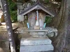 三木里神社の末社