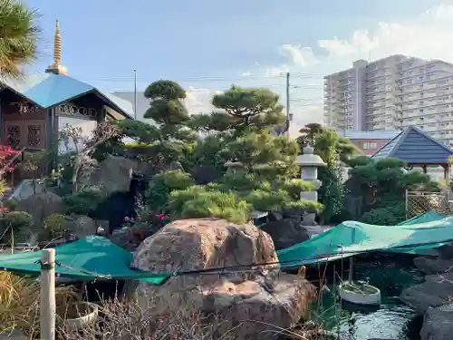 阿彌陀寺の庭園