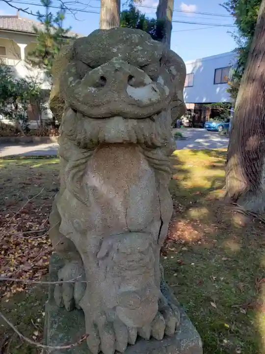 柳田神社の狛犬