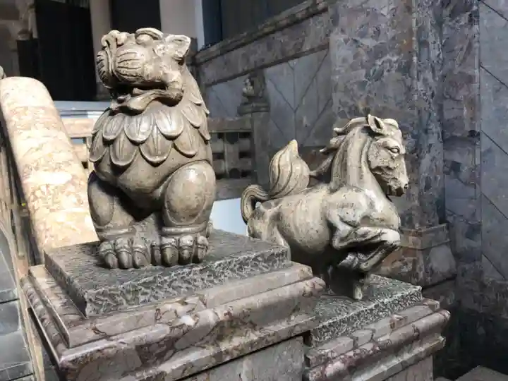 築地本願寺(本願寺築地別院)の狛犬