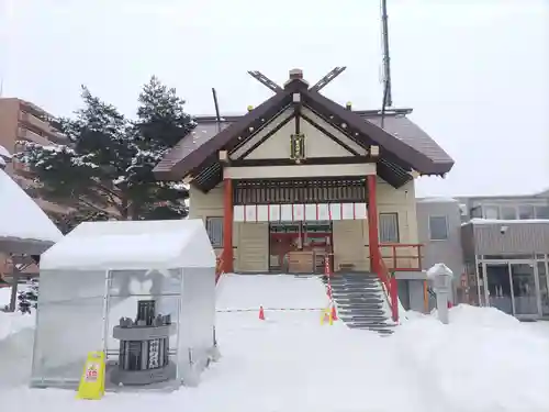 新川皇大神社の本殿・本堂