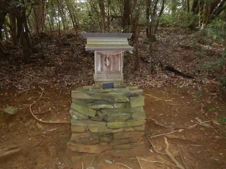 天石門別八倉比売神社の末社・摂社
