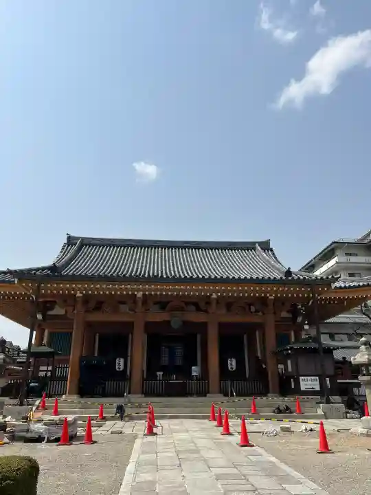 壬生寺の{uncategorized: "未分類", other: "その他", undefined: "問題あり", building: "その他建物", grave: "お墓", sacred_gate: "鳥居", guardian: "狛犬", statue: "像", buddha: "仏像", history: "歴史", nature: "自然", garden: "庭園", animal: "動物", pagoda: "塔", temizu: "手水舎", mountain_gate: "山門・神門", sanctuary: "本殿・本堂", subordinate: "末社・摂社", art: "芸術", scenery: "景色", jizo: "地蔵", ema: "絵馬", goshuin: "御朱印", omikuji: "おみくじ", items: "授与品その他", amulet: "お守り", goshuincho: "御朱印帳", eats: "食事", festival: "お祭り", votive_dance: "神楽", shichigosan: "七五三参", wedding: "結婚式", experience: "体験その他", initially: "初詣", around: "周辺", anti_infection: "感染症対策"}