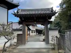 念仏寺の山門