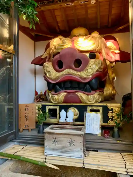 波除神社(波除稲荷神社)の狛犬