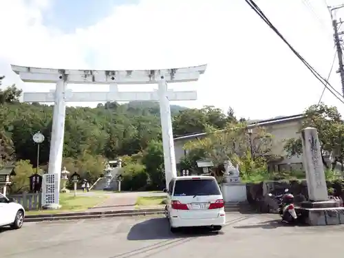 山梨縣護國神社の鳥居