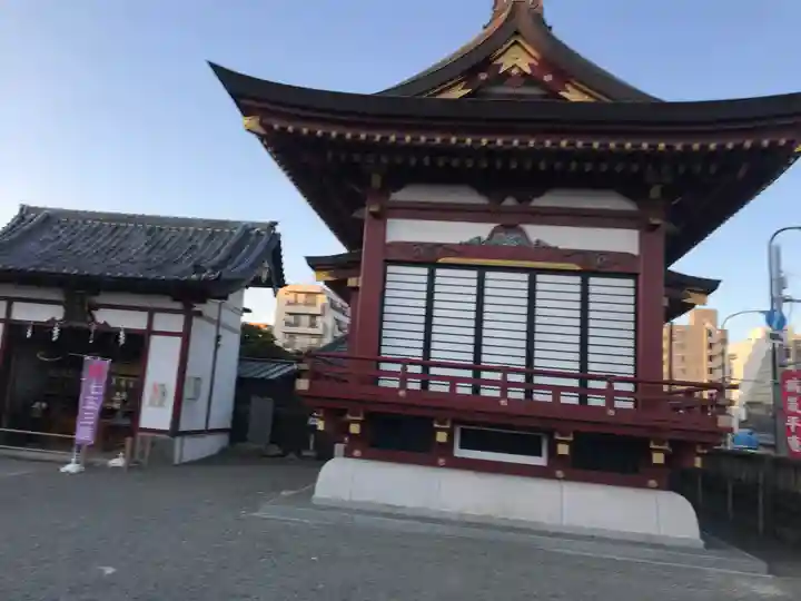 羽田神社の本殿・本堂