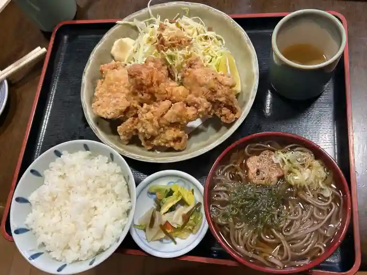 修那羅山安宮神社の{uncategorized: "未分類", other: "その他", undefined: "問題あり", building: "その他建物", grave: "お墓", sacred_gate: "鳥居", guardian: "狛犬", statue: "像", buddha: "仏像", history: "歴史", nature: "自然", garden: "庭園", animal: "動物", pagoda: "塔", temizu: "手水舎", mountain_gate: "山門・神門", sanctuary: "本殿・本堂", subordinate: "末社・摂社", art: "芸術", scenery: "景色", jizo: "地蔵", ema: "絵馬", goshuin: "御朱印", omikuji: "おみくじ", items: "授与品その他", amulet: "お守り", goshuincho: "御朱印帳", eats: "食事", festival: "お祭り", votive_dance: "神楽", shichigosan: "七五三参", wedding: "結婚式", experience: "体験その他", initially: "初詣", around: "周辺", anti_infection: "感染症対策"}