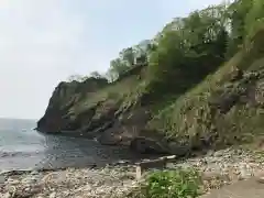 白鹿松神社の周辺