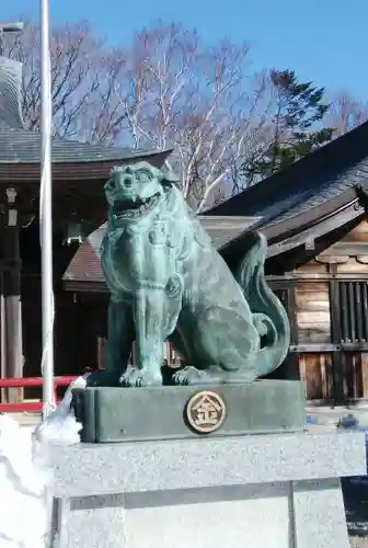 根室金刀比羅神社の狛犬