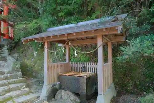 神倉神社（熊野速玉大社摂社）の手水舎