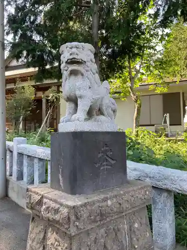 深見神社の狛犬