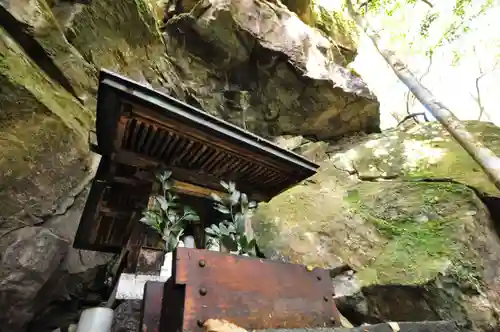 轟神社の末社