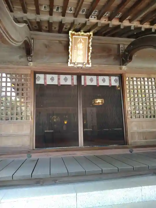 春日部八幡神社の本殿・本堂