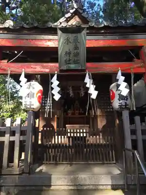 馬橋稲荷神社の末社・摂社