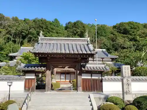 神谷山金蔵院の山門