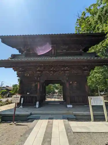 妻沼聖天山歓喜院の山門・神門