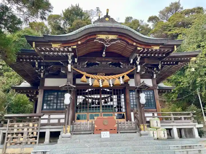 下田八幡神社の{uncategorized: "未分類", other: "その他", undefined: "問題あり", building: "その他建物", grave: "お墓", sacred_gate: "鳥居", guardian: "狛犬", statue: "像", buddha: "仏像", history: "歴史", nature: "自然", garden: "庭園", animal: "動物", pagoda: "塔", temizu: "手水舎", mountain_gate: "山門・神門", sanctuary: "本殿・本堂", subordinate: "末社・摂社", art: "芸術", scenery: "景色", jizo: "地蔵", ema: "絵馬", goshuin: "御朱印", omikuji: "おみくじ", items: "授与品その他", amulet: "お守り", goshuincho: "御朱印帳", eats: "食事", festival: "お祭り", votive_dance: "神楽", shichigosan: "七五三参", wedding: "結婚式", experience: "体験その他", initially: "初詣", around: "周辺", anti_infection: "感染症対策"}