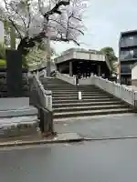 伊勢山皇大神宮の{uncategorized: "未分類", other: "その他", undefined: "問題あり", building: "その他建物", grave: "お墓", sacred_gate: "鳥居", guardian: "狛犬", statue: "像", buddha: "仏像", history: "歴史", nature: "自然", garden: "庭園", animal: "動物", pagoda: "塔", temizu: "手水舎", mountain_gate: "山門・神門", sanctuary: "本殿・本堂", subordinate: "末社・摂社", art: "芸術", scenery: "景色", jizo: "地蔵", ema: "絵馬", goshuin: "御朱印", omikuji: "おみくじ", items: "授与品その他", amulet: "お守り", goshuincho: "御朱印帳", eats: "食事", festival: "お祭り", votive_dance: "神楽", shichigosan: "七五三参", wedding: "結婚式", experience: "体験その他", initially: "初詣", around: "周辺", anti_infection: "感染症対策"}