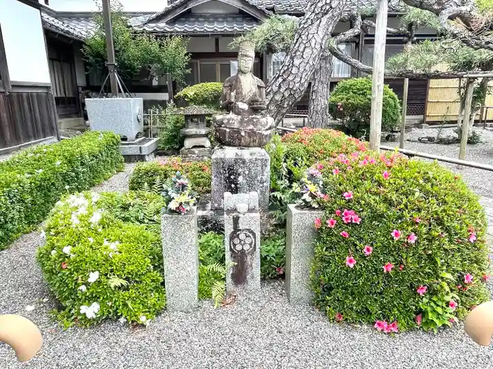 仲明寺(滋賀県)