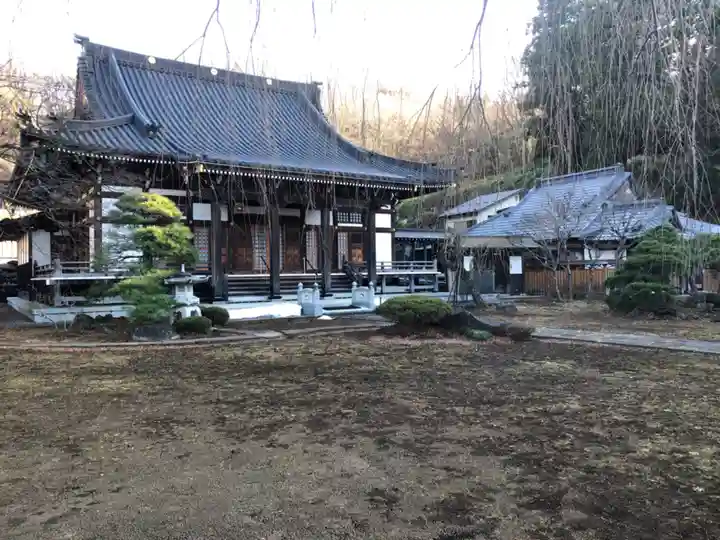 西願寺の本殿・本堂