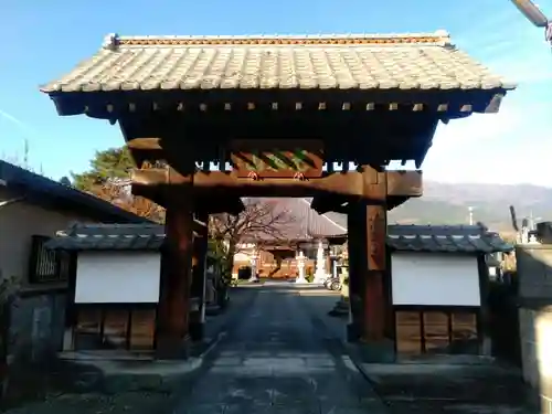 法泉寺の山門