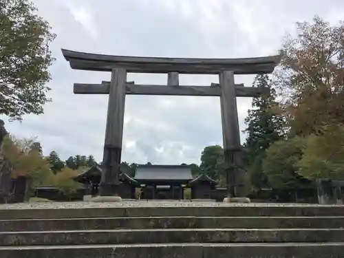 吉野神宮の鳥居