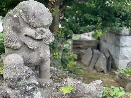 境香取神社の狛犬