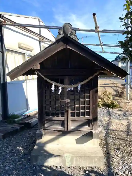 女体神社の末社・摂社